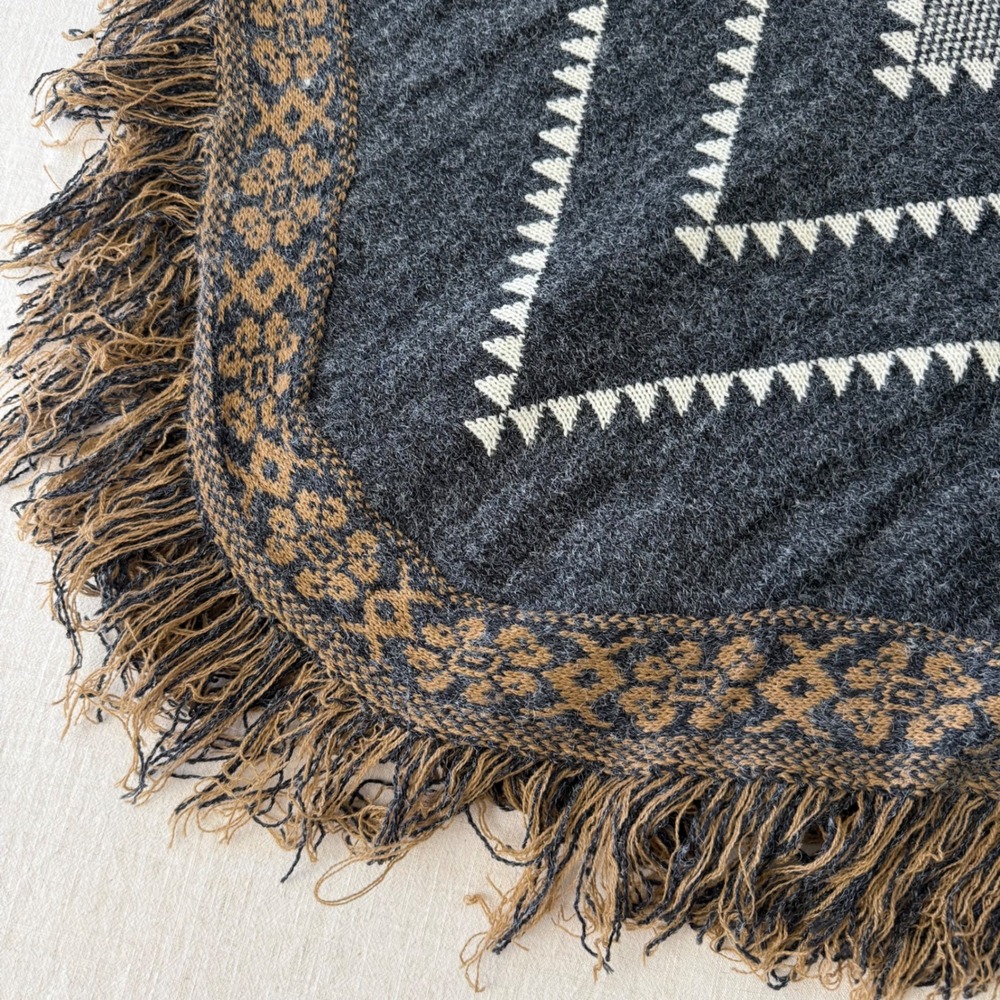 Dainty Hooligan Southwestern Knit Fringe Poncho Sweater Charcoal Gray Boho S/M - Picture 3 of 14